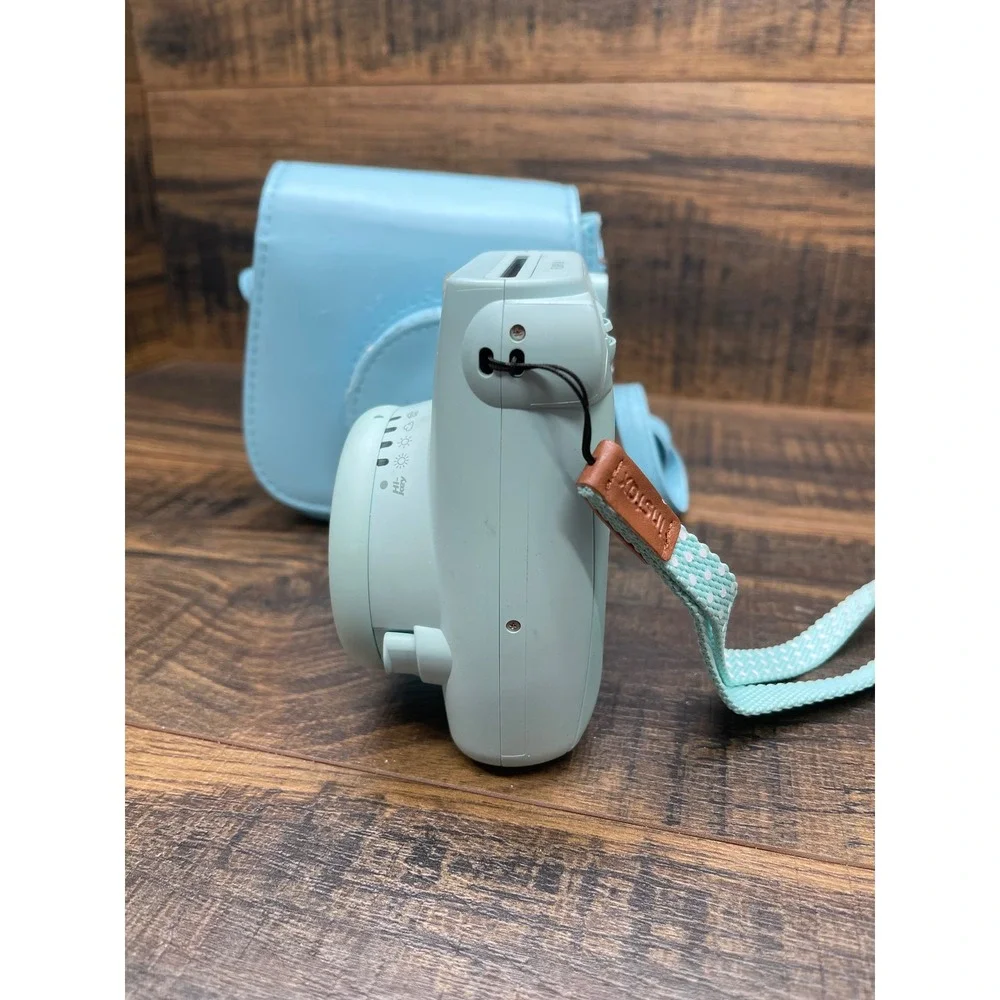 Fujifilm Instax Mini 9 Instant Camera Blue w Case Strap Viewfinder Damage